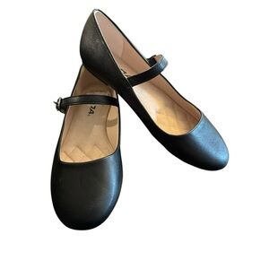 Soda Verve Black Mary Jane Flats Size 8 Wide